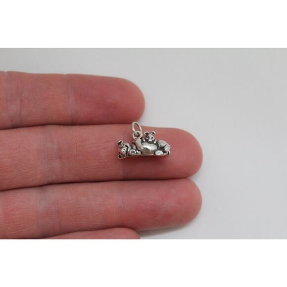 Sterling Silver Adorable Pig with Piglet Charm - Picture 3 of 6
